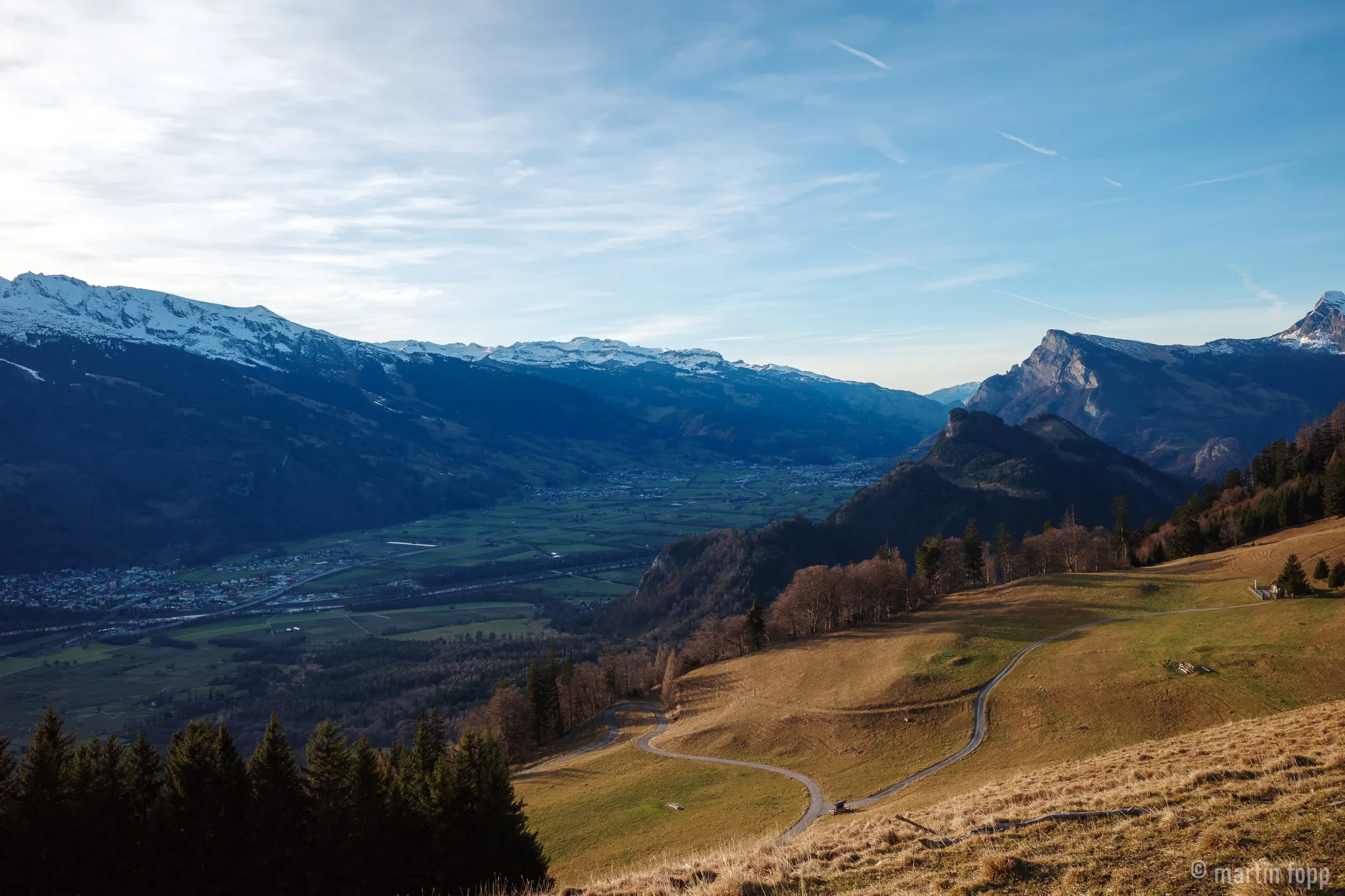 Blick runter auf die Heidialp