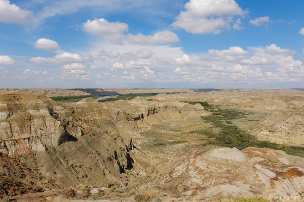 19 Dinosaur Provincial Park