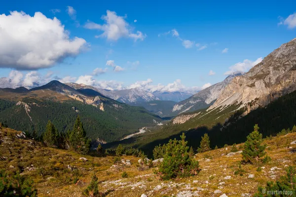26 Blick in Richtung Nationalpark und Il Fuorn