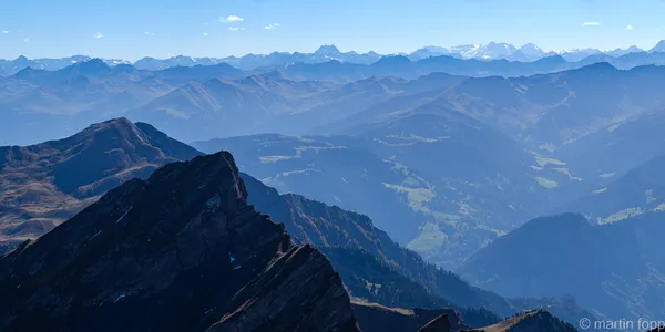 38 Blick vom Falknis über das Glegghorn nach Südosten