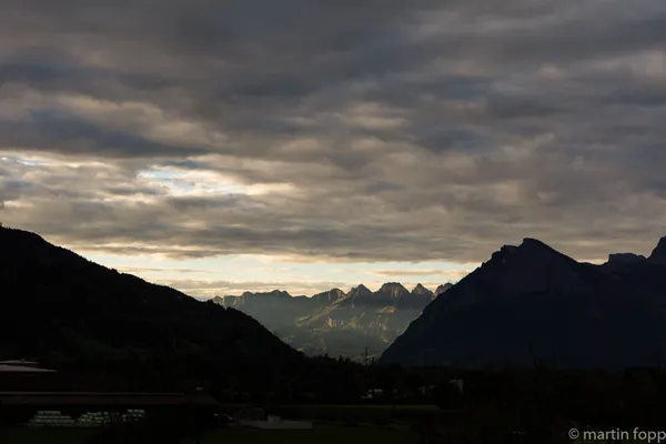 39 Churfirsten im Licht