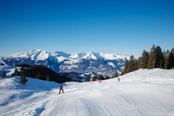 45 skifahren auf Danusa